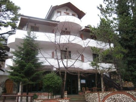 Hotel Sofo Llogara Dukat エクステリア 写真